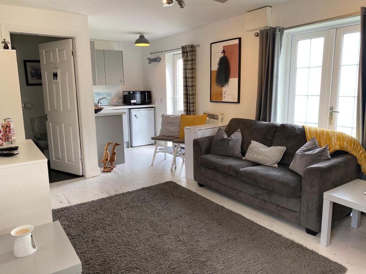 The Shed Bed & Breakfast Merthyr Tydfil Eksteriør bilde